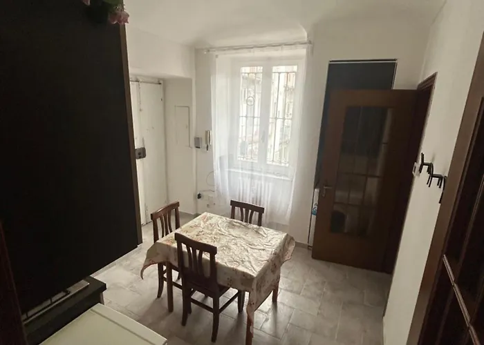 Bed & Breakfast Sakura Via Napione