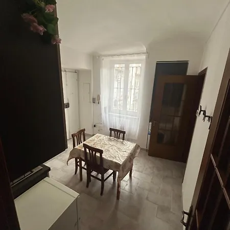 Panzió Sakura Via Napione